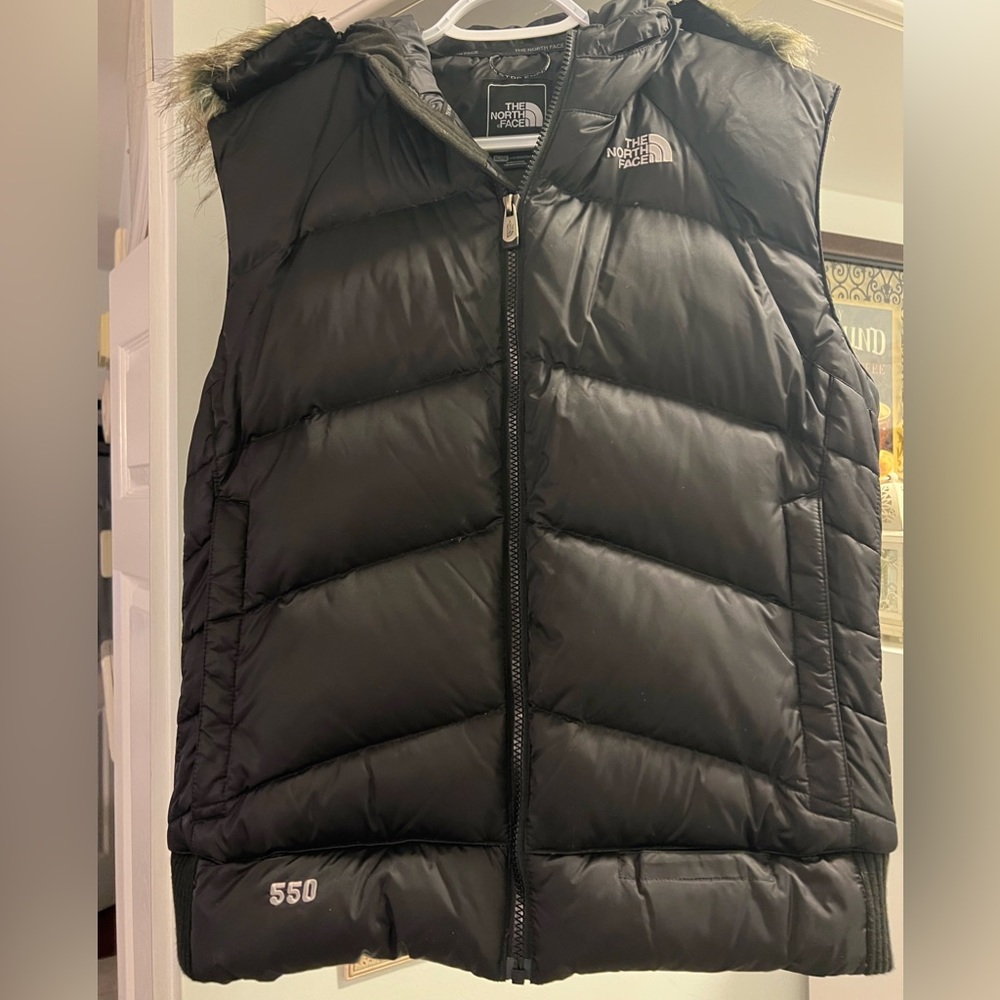 Women’s The North Face 550 Down Puffer Vest Black Fur Hood Size XL